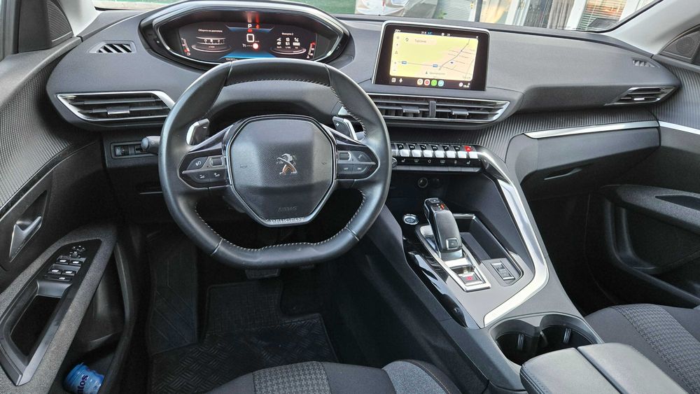 Peugeot 5008 1.5D 131к.с автоматик 7места 2021г-отличен