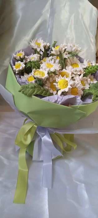 Цветы из зефира ромашки