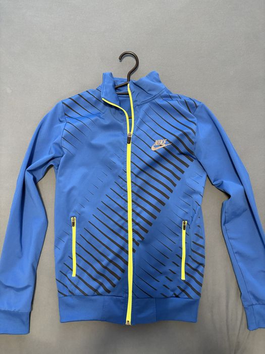 Спортно горнище Nike