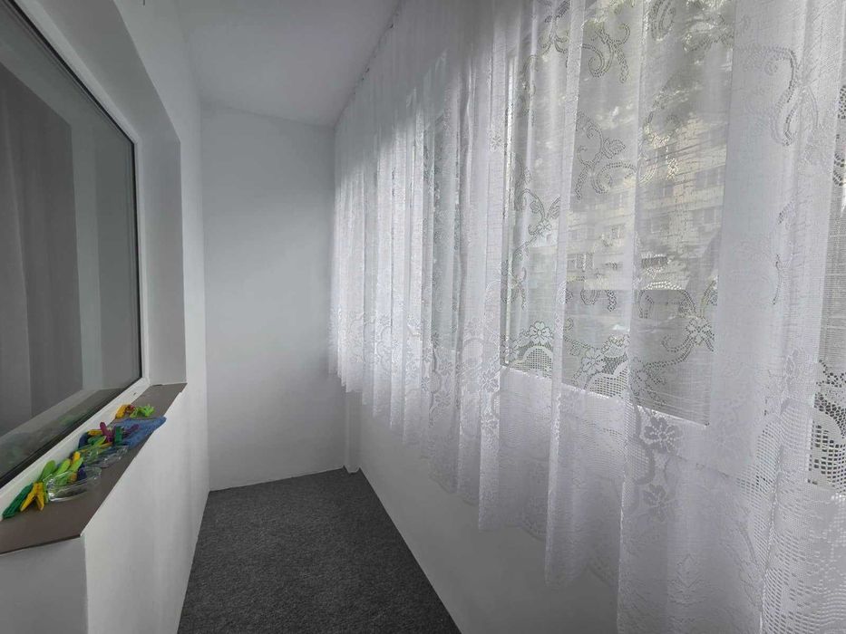 Apartament cu 3 camere decomandat