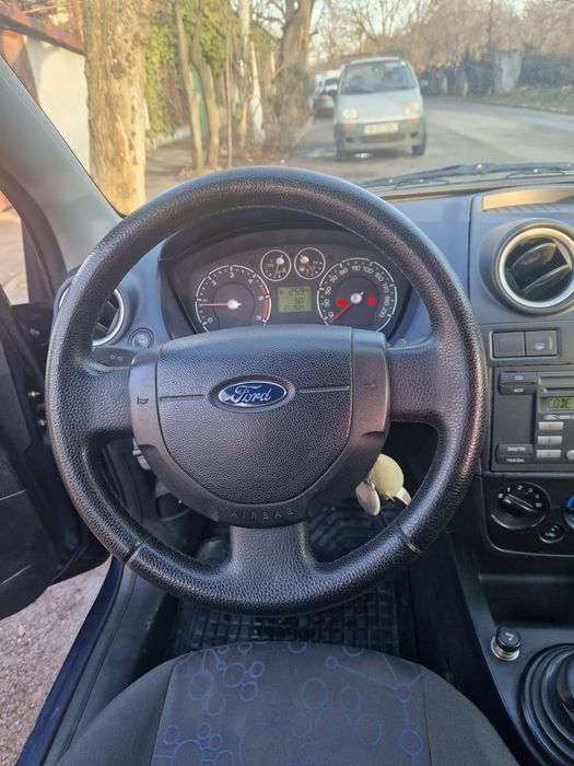 VÂND Ford Fiesta 1.4 TDCi – Diesel | 2005 | Albastru