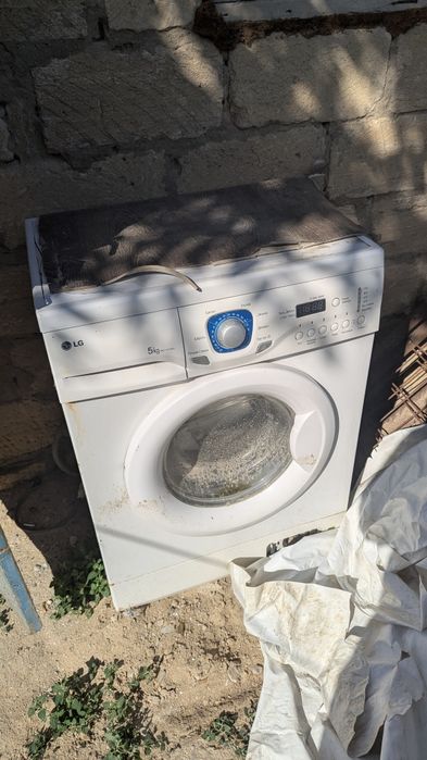 Стиральная машина рабочая