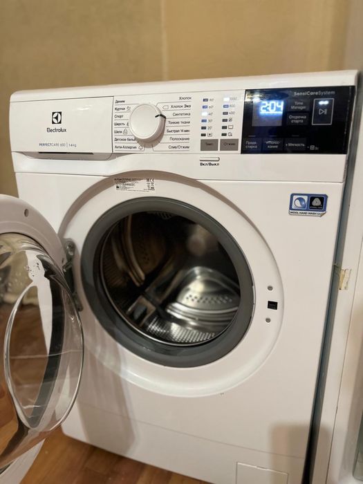 Продам Холодильник и стиралка