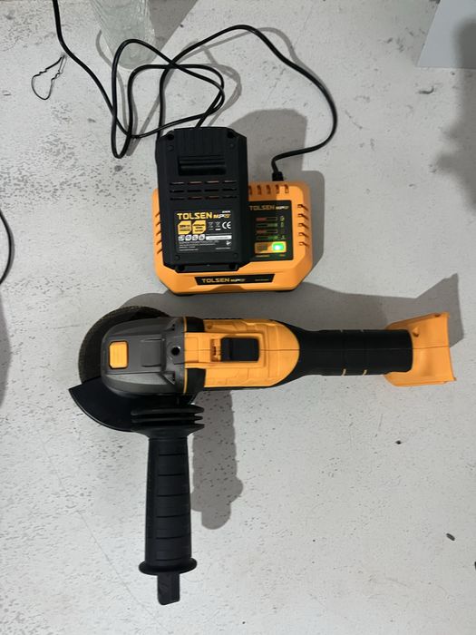 Углавая Шлифовальная Машина ( болгарка)