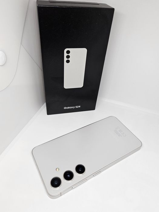 Samsung Galaxy S24 256Gb/8Ram Gray