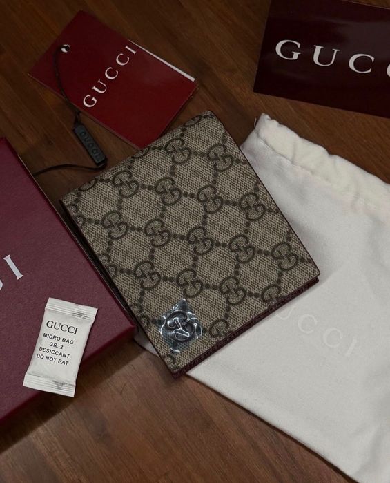 Gucci портфейл кожен