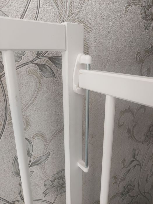 Продам колыбельную кроватку