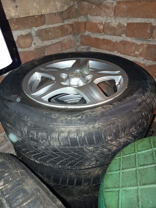 Джанти с гуми 15" за Мазда