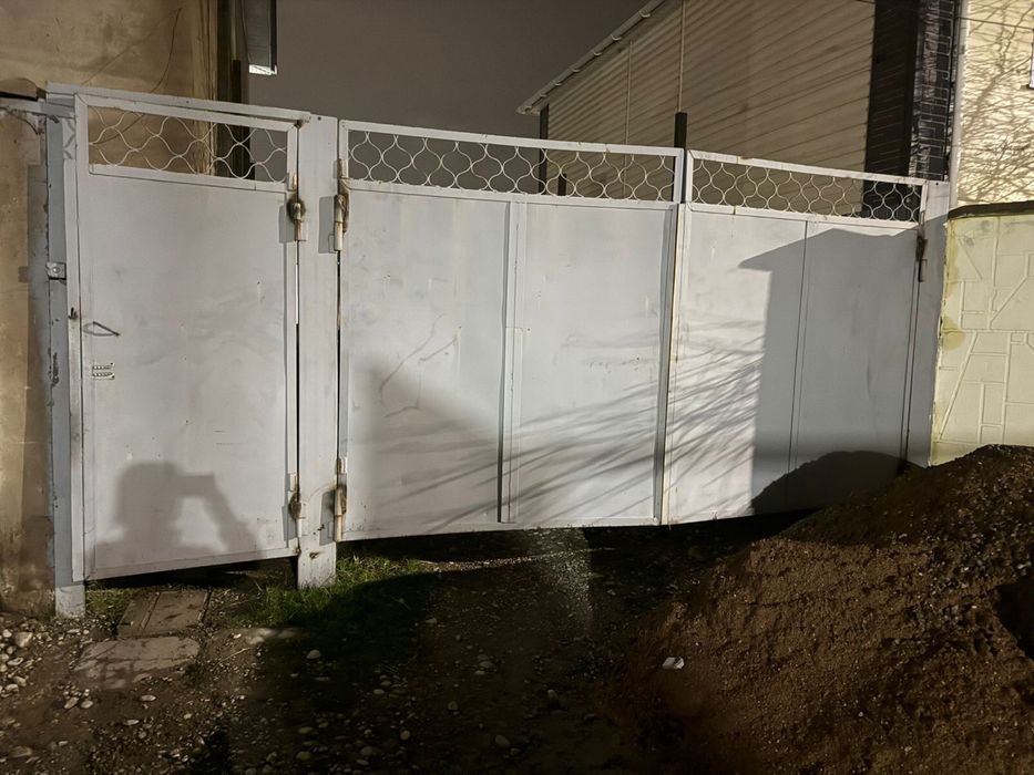 Серый вороталар.