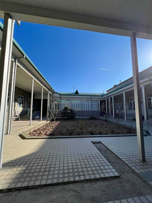 Fayizli Uy sotiladi.Farovon.City Med