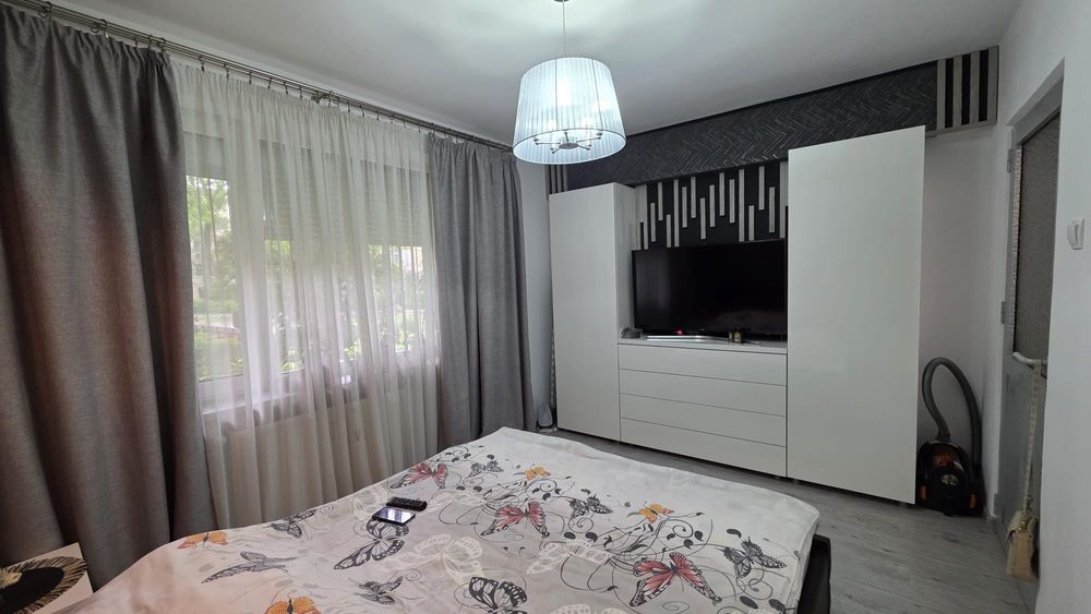 Vand apartament 2 camere
