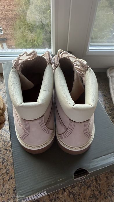 Продам ботинки Timberland