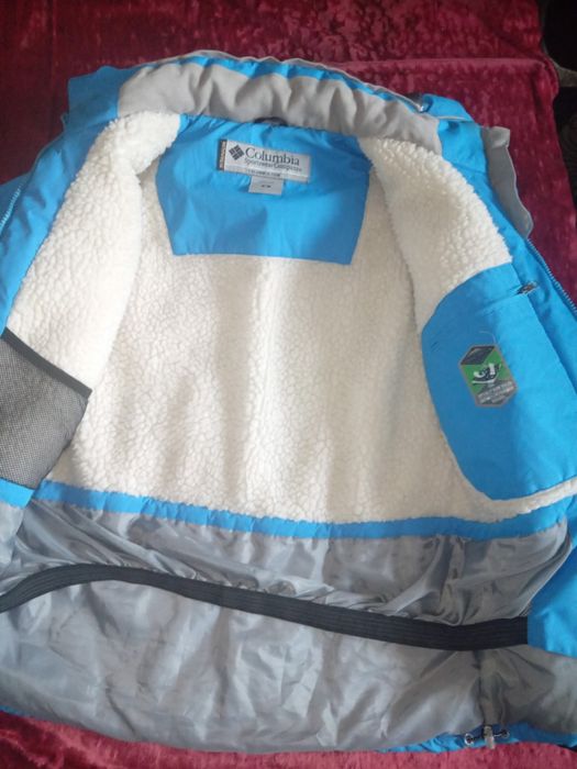 Лыжная куртка женская