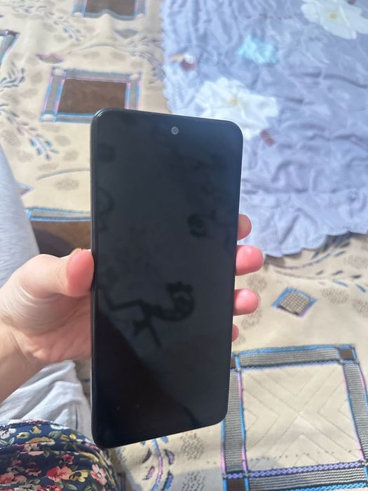 Продаю телефон..