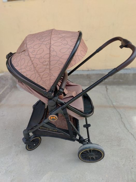 Продаётся срочно в отличном состоянии каляска трансформер.