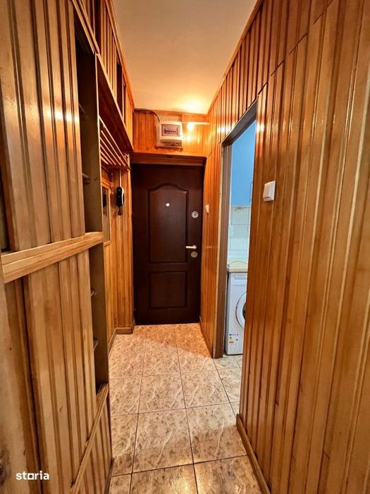 Apartament 2 camere, zona centrala, etaj 2, Radauti