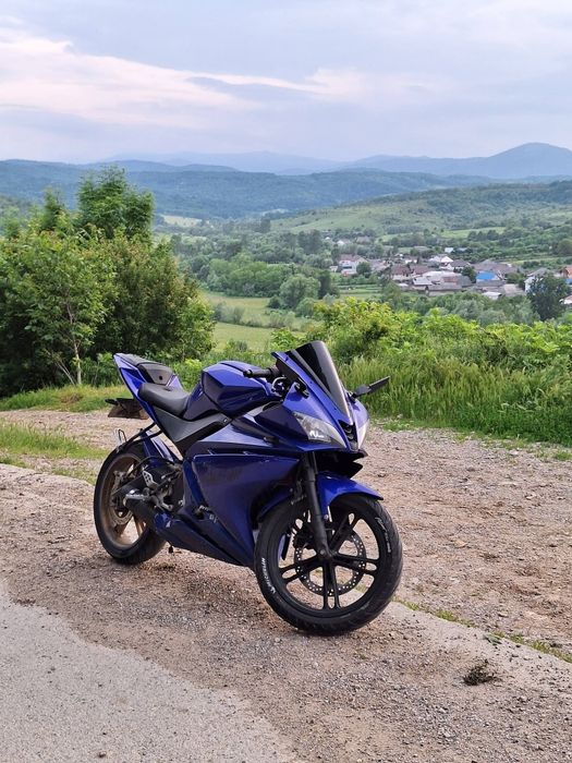 Yamaha YZF R125 2013