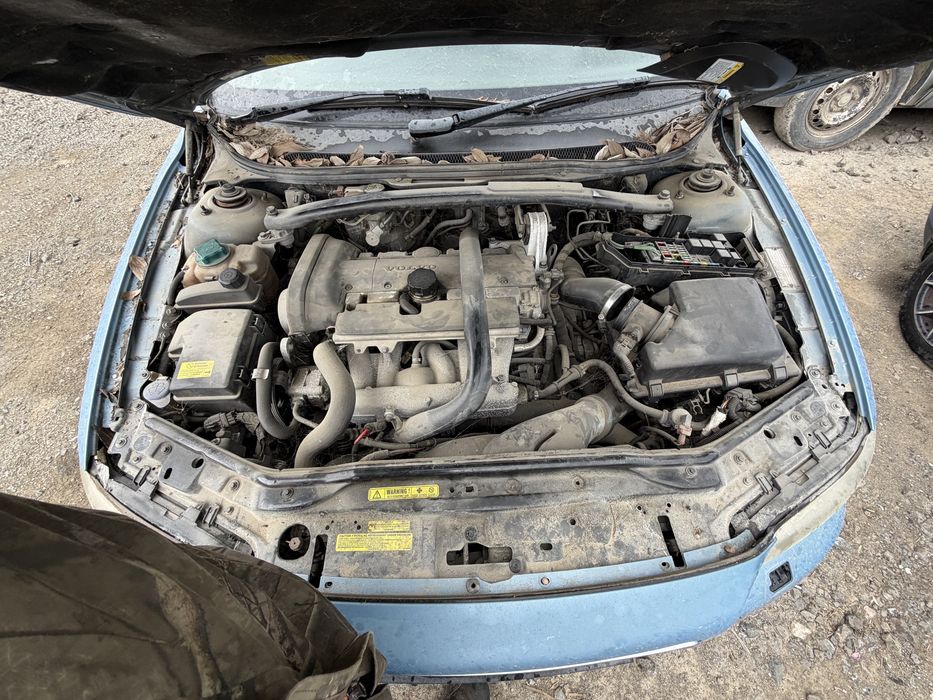 Волво С60 2.0 180кс 2005г на части