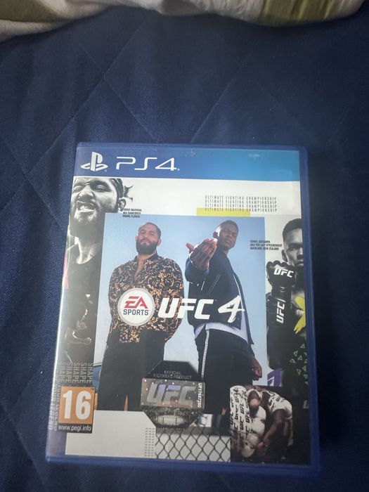 Продам плестейшн 4 фат