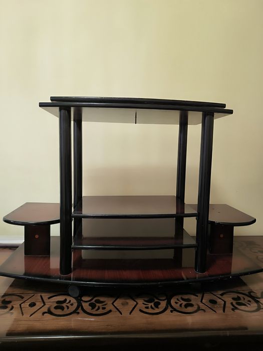 Телевизор Подставкаси тезда сотилади, ҳолати идеал