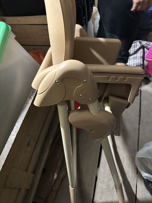 Продам стул для кормления детский