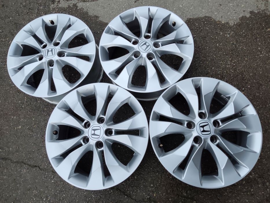 17" оригинални алуминиеви джанти за Honda CRV.