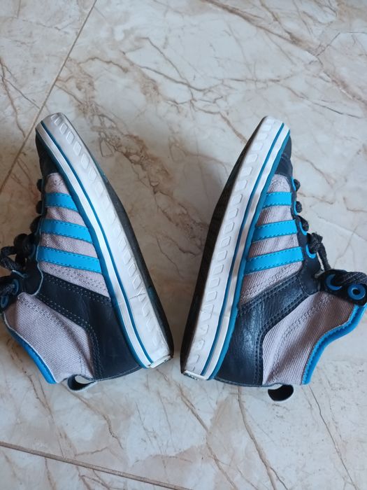 Детски оригиналнки кецове Adidas