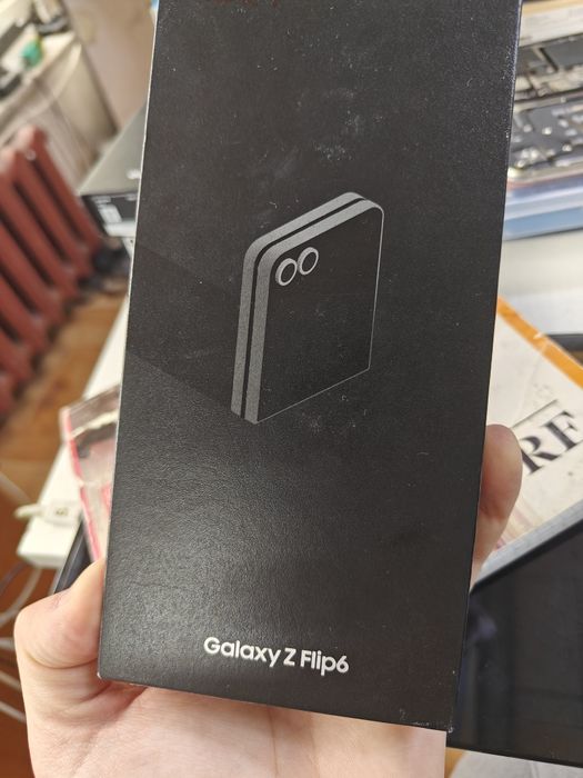 Samsung flip 6 256гб