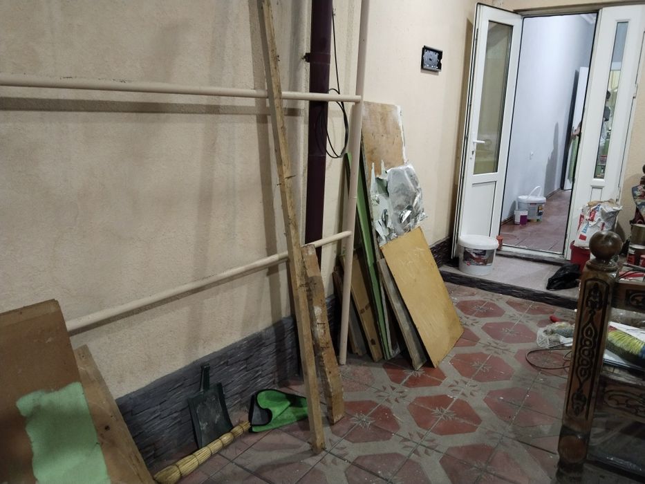 Дрова разные кому нужно отдаем даром