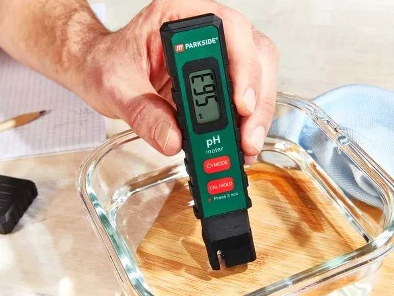 Aparat de măsurare / masurat PH profesional, de incredere, citiri foarte precise, acuratete inalta, pH metru, nou si sigilat, realizat in Germania