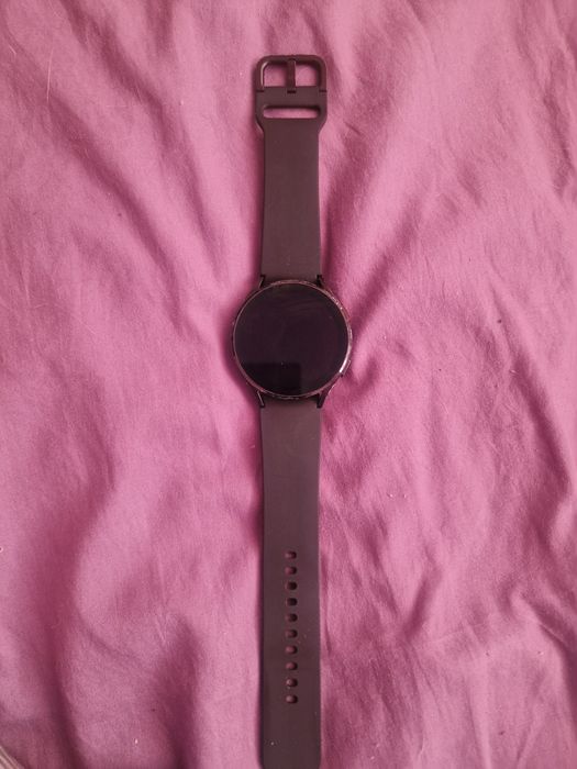 Продам Samsung Galaxy Watch 4 44мм