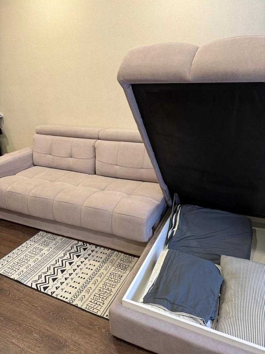 Продаем шикарный диван