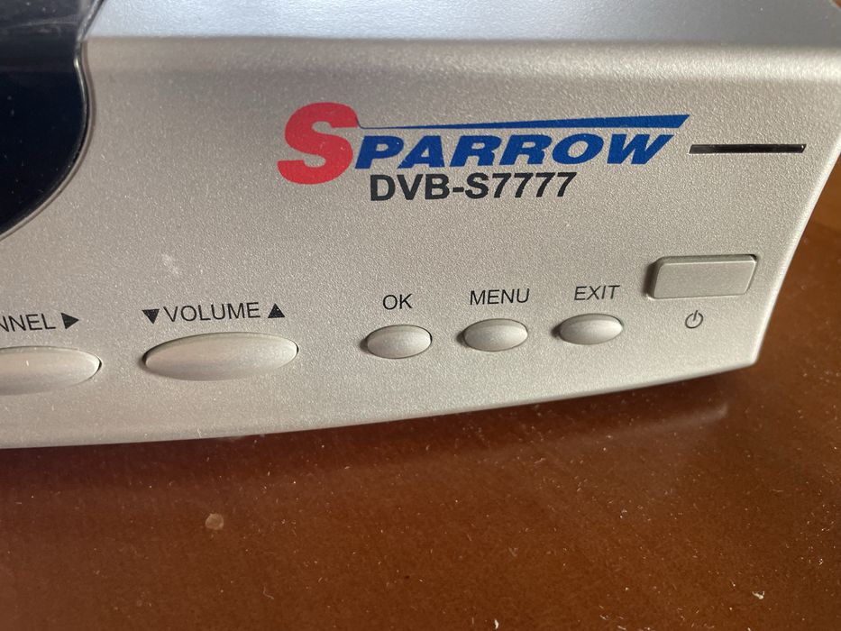 Спутниковый цифровой приемник