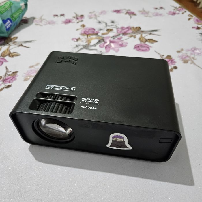 Продаю проектор.