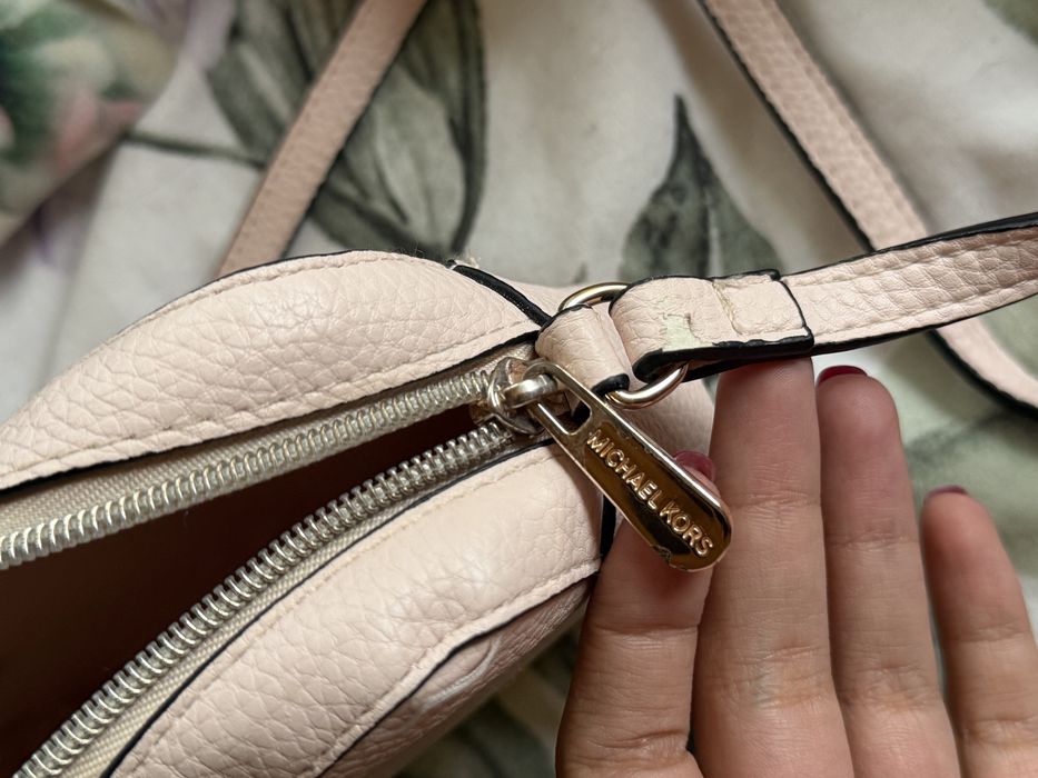 Michael Kors чанта