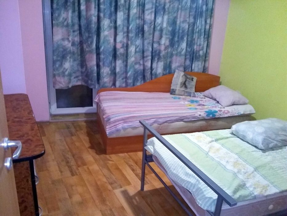 Дава се под наем Двустаен апартамент в Варна, Автогара - 89 кв.м за 484.5 € - Снимка #1