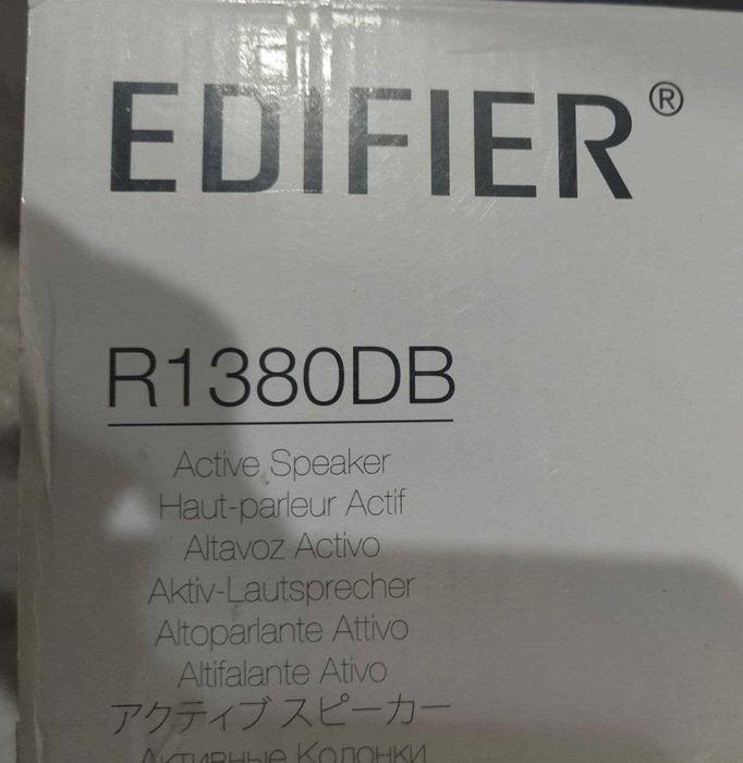 Продаю классическую стереосистему Edifier R1380DB