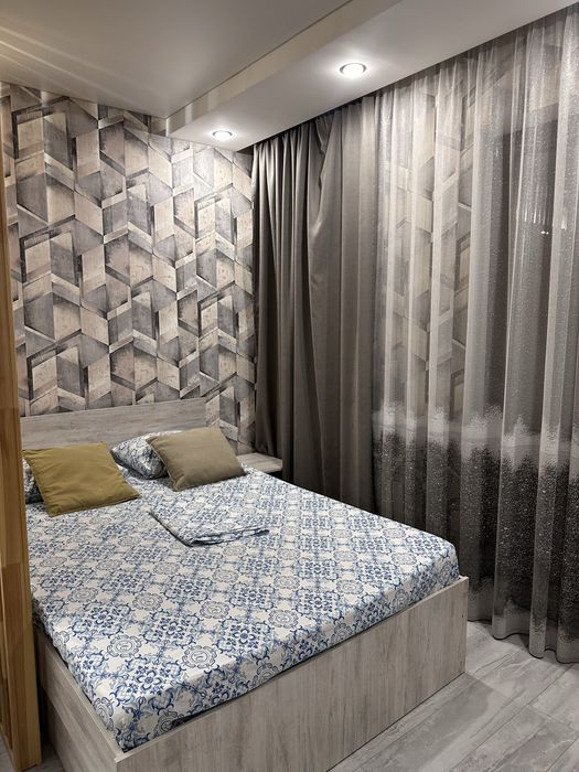 Сдам почасово 1,5 Евролюкс