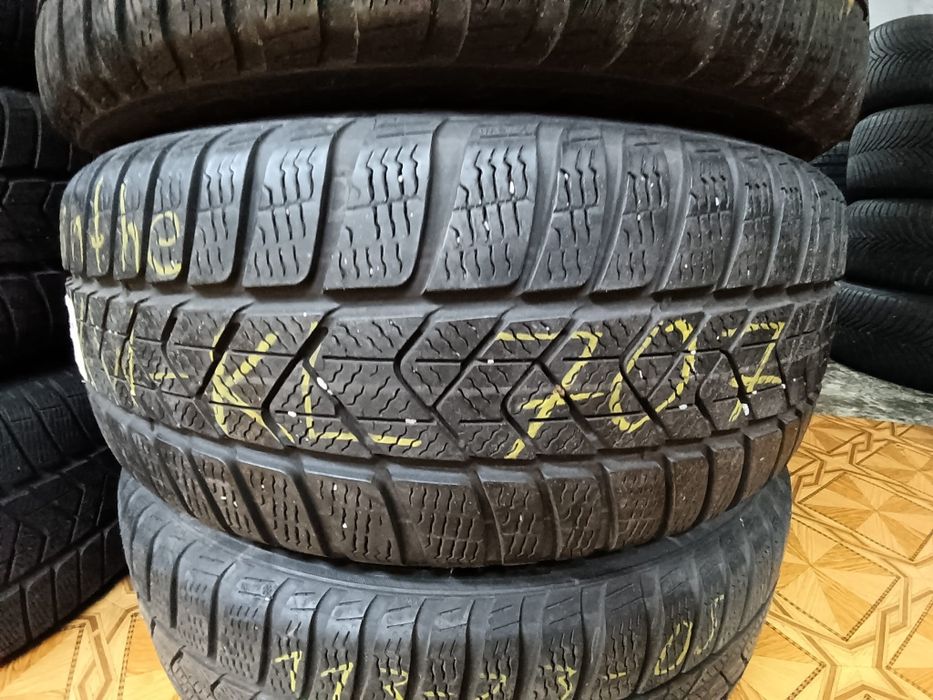 Set 4 anvelope iarna Pirelli 205 50 17 M+S
