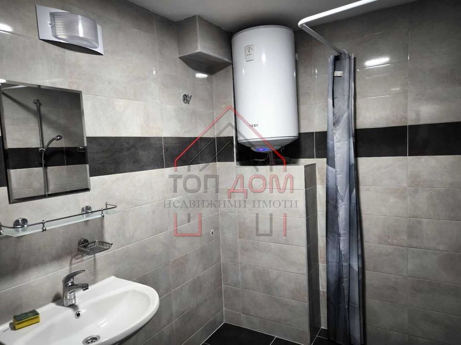 Продава се Тристаен апартамент в Варна, Колхозен пазар - 100 кв.м за 1650 €/кв.м - Снимка #13
