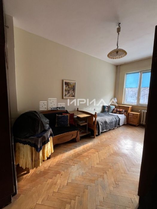 Продава се Тристаен апартамент в София, Яворов - 89 кв.м за 2235 €/кв.м - Снимка #5