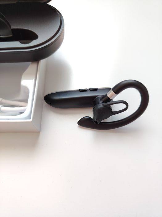 Casca Bluetooth nouă