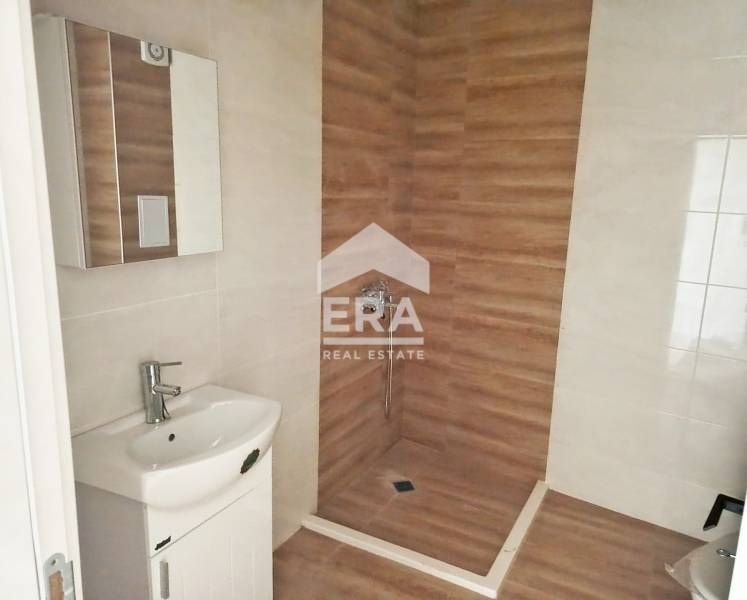 Едностаен имот в нова сграда с акт 16