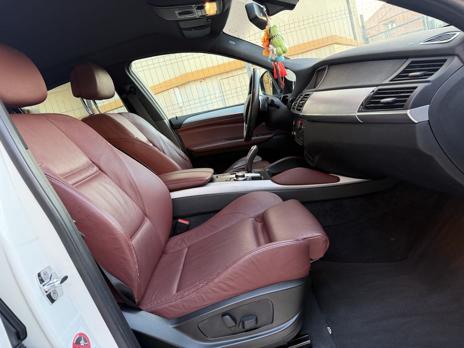 BMW X6 xDrive35d 286 CP