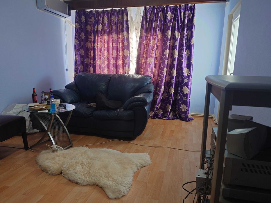 Apartament 3 camere. Sectorul 6 , teatrul masca