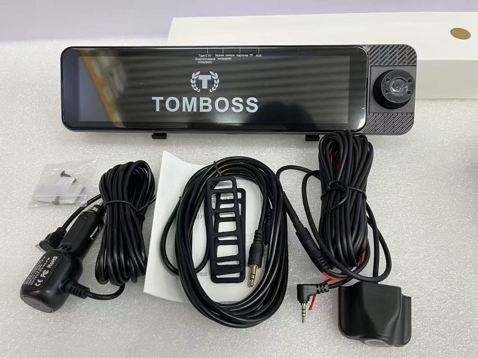 Регистратор 4K TomBoss 3 камеры CarPlay WiFi телефон оркари бошкариш