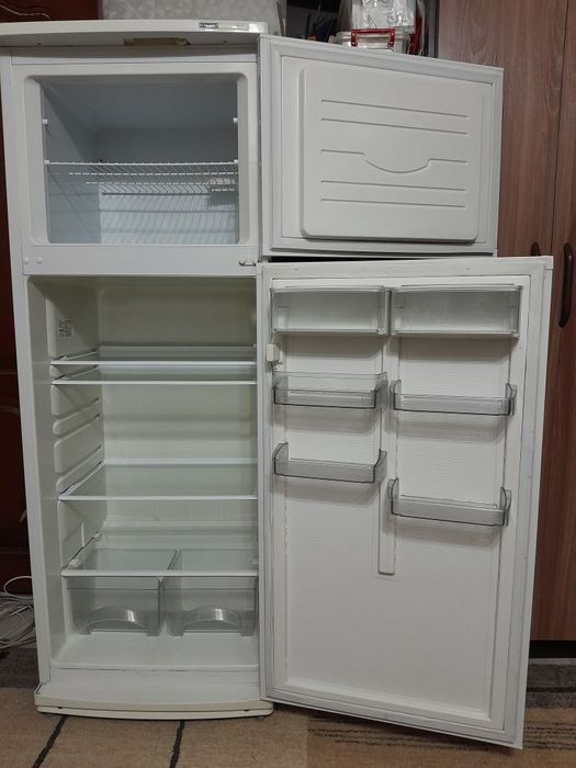 Холодильник Атлант.