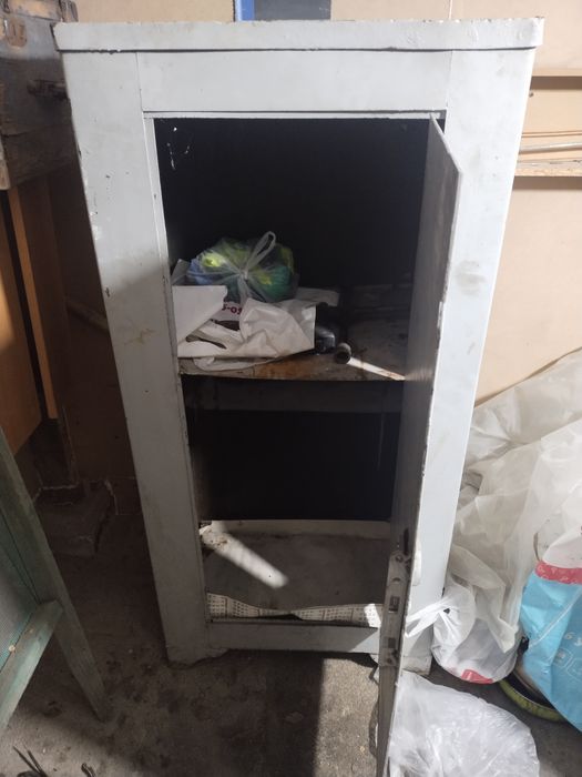 Продам железный сейф