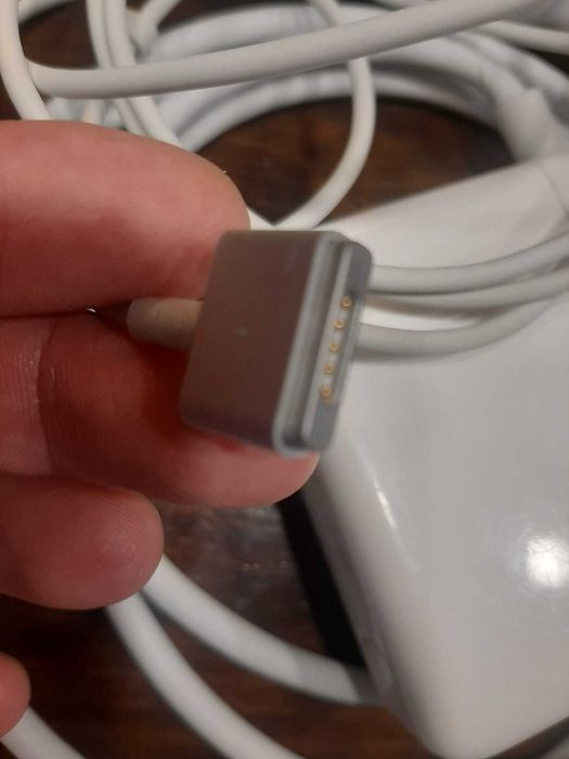 Adaptor de alimentare original Apple de 85W MagSafe 2 A1424