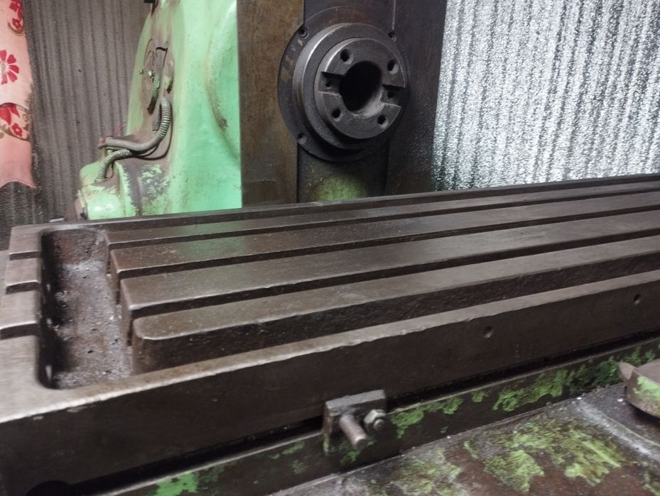 Фрезерный станок